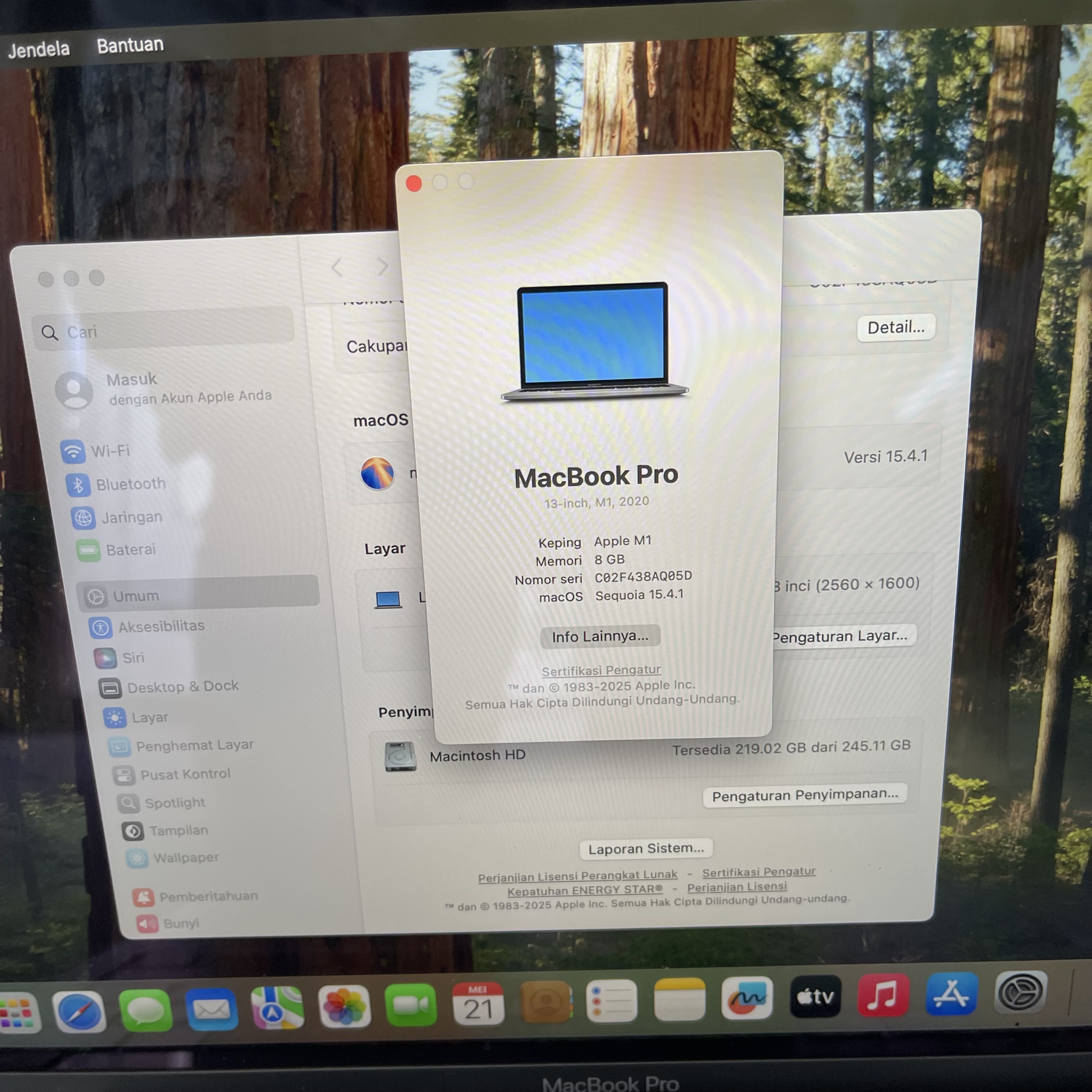 MacBook Pro 13 inch 2020 Space Gray Chip M1 / RAM 8GB / 256GB SSD MacBook Pro 13 inch 2020 Space Gray Chip M1 / RAM 8GB / 256GB SSD