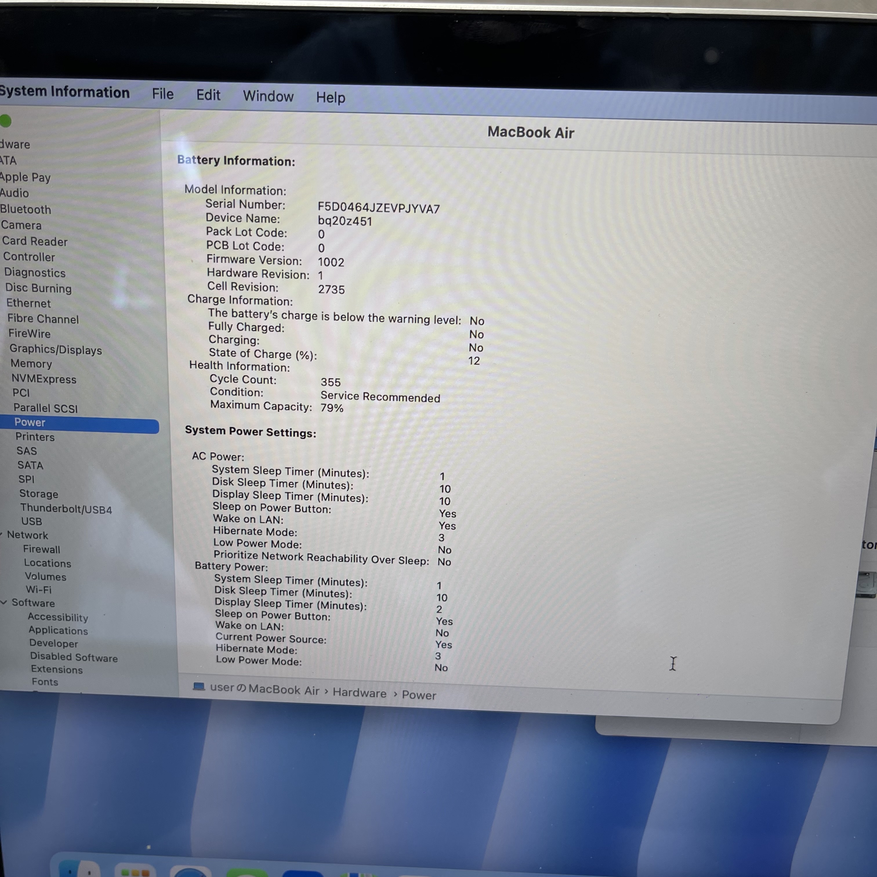 MacBook Air 13 inch 2020 Silver Chip M1 / RAM 8GB / 256GB SSD MacBook Air 13 inch 2020 Silver Chip M1 / RAM 8GB / 256GB SSD