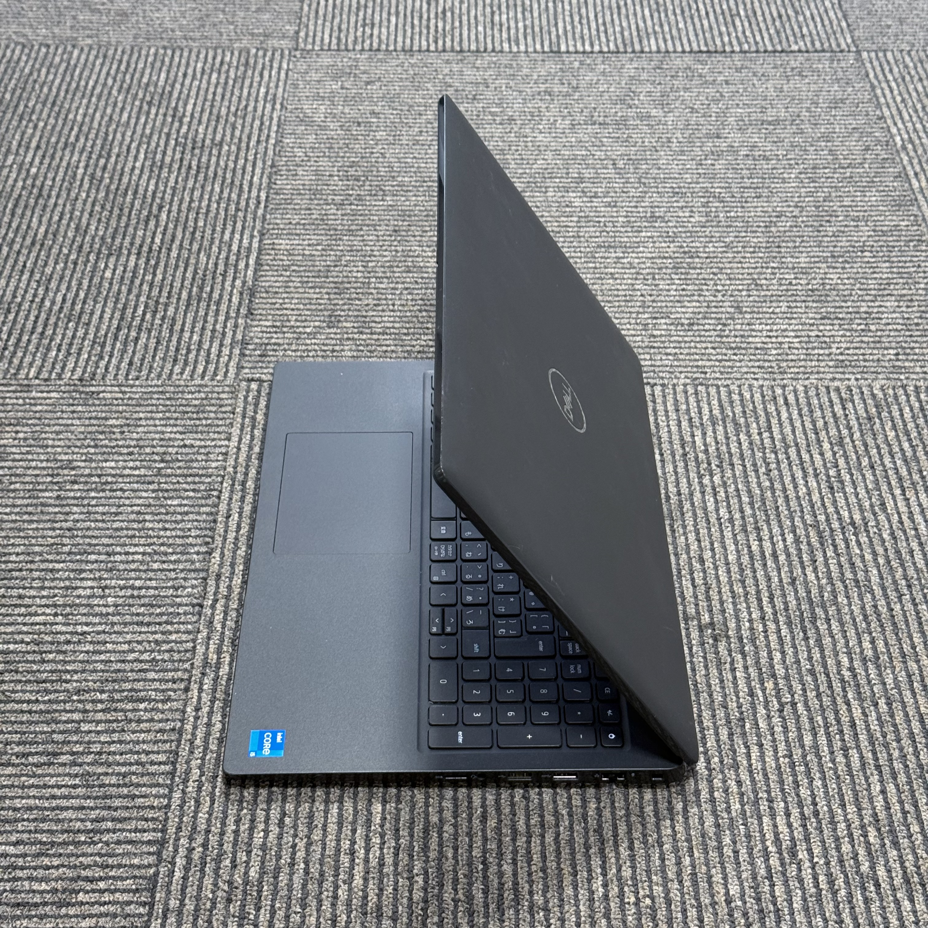 Laptop Dell Latitude 3520 Core Intel i5 / RAM 16GB / 256GB SSD Laptop Dell Latitude 3520 Core Intel i5 / RAM 16GB / 256GB SSD