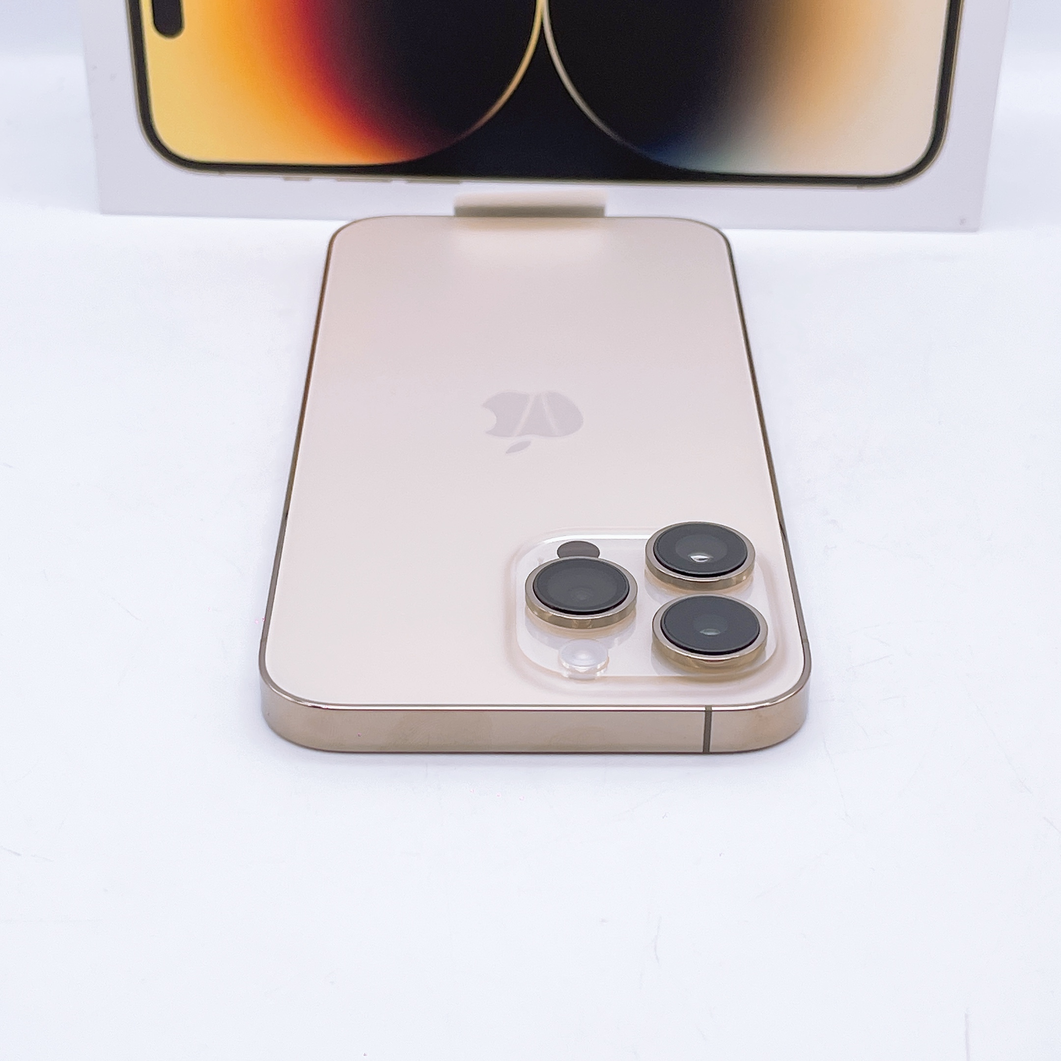 iPhone 14 Pro Max 1TB Gold SIM FREE iPhone 14 Pro Max 1TB Gold SIM FREE